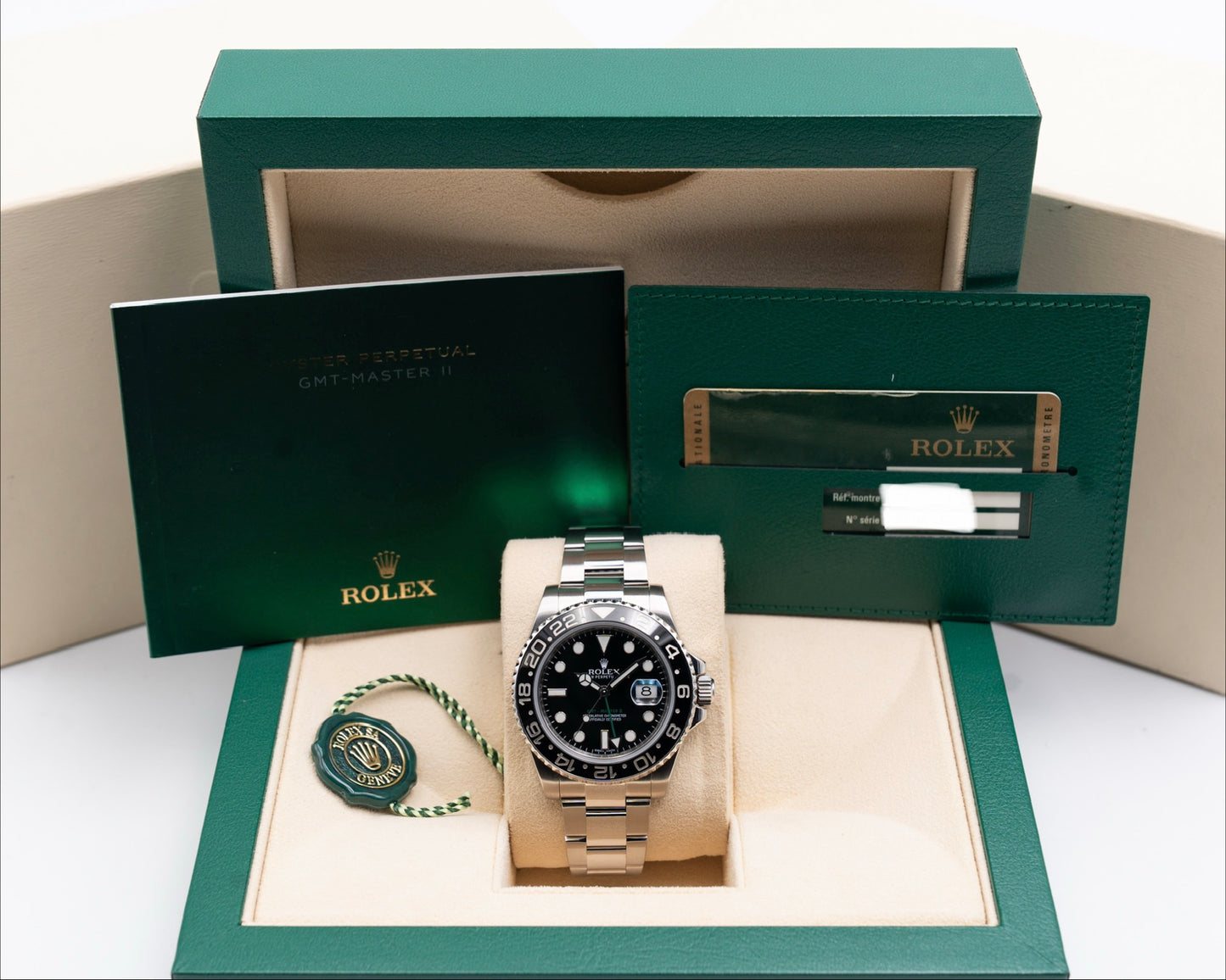 Rolex GMT Master II 40mm 116710LN Green Arrow 2012