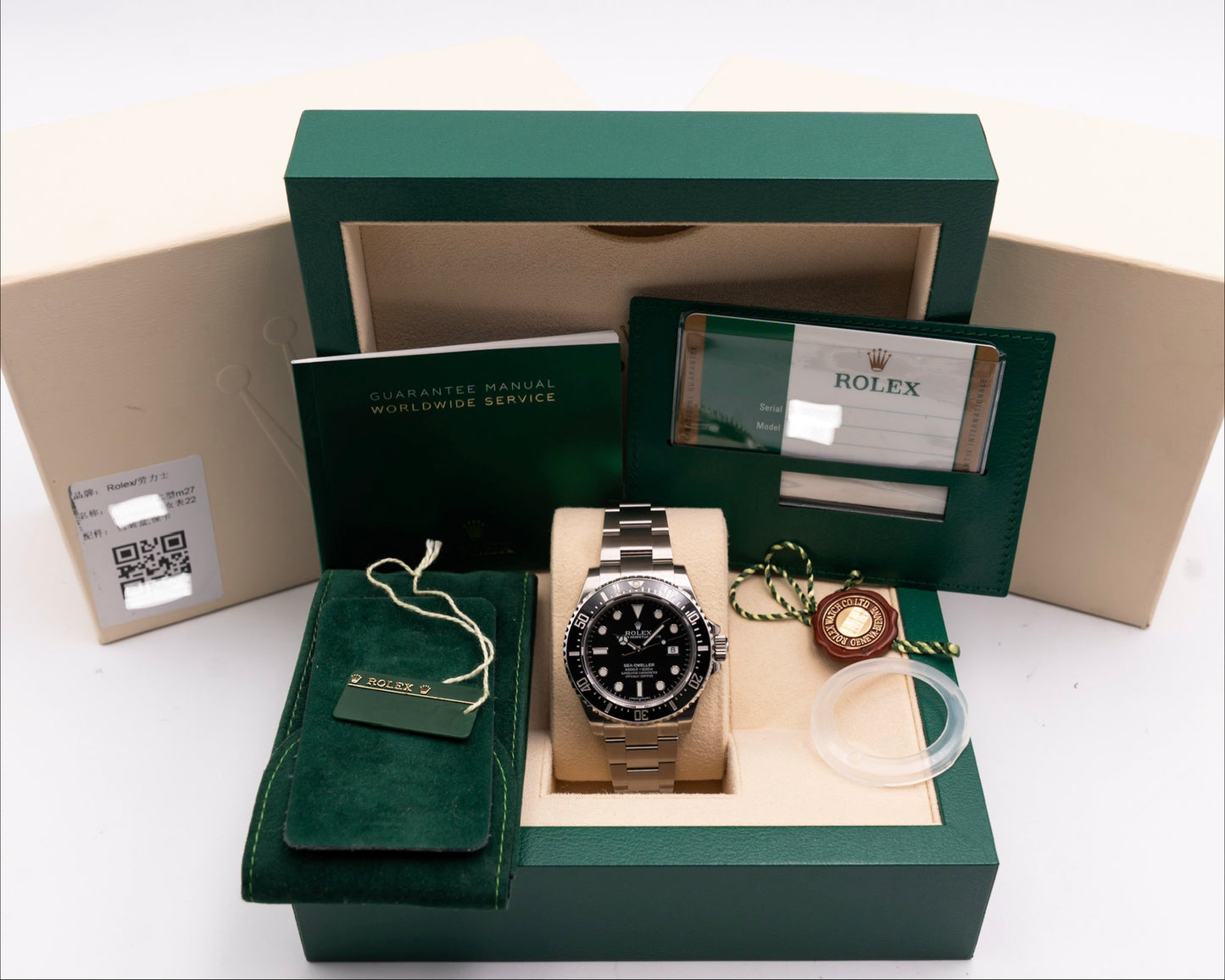 Rolex Sea-Dweller 40mm 116600 2024