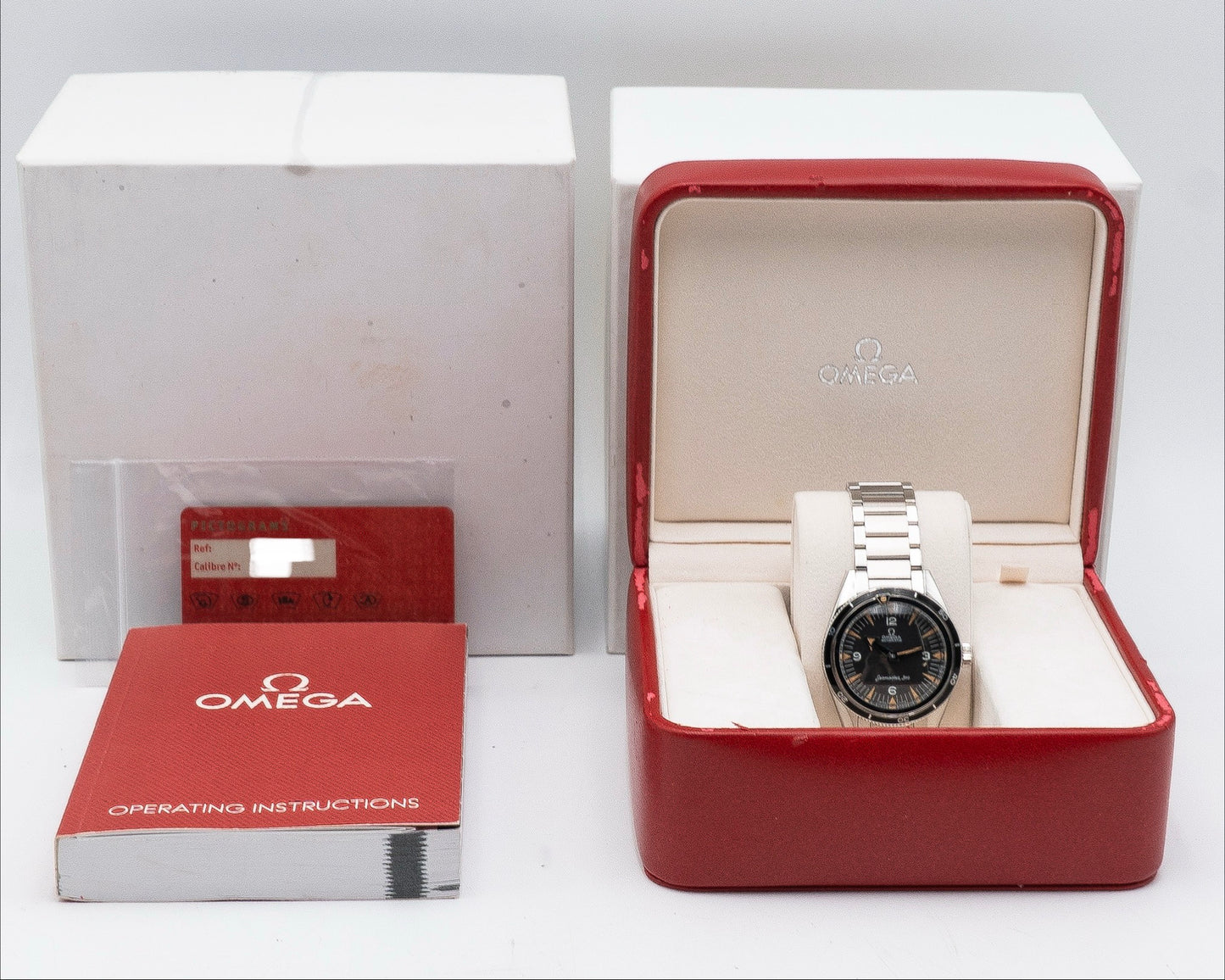 Omega Seamaster Diver 300M Automatic 41mm 2455.50.00 Black Dial Yellow Gold and Stainless Steel