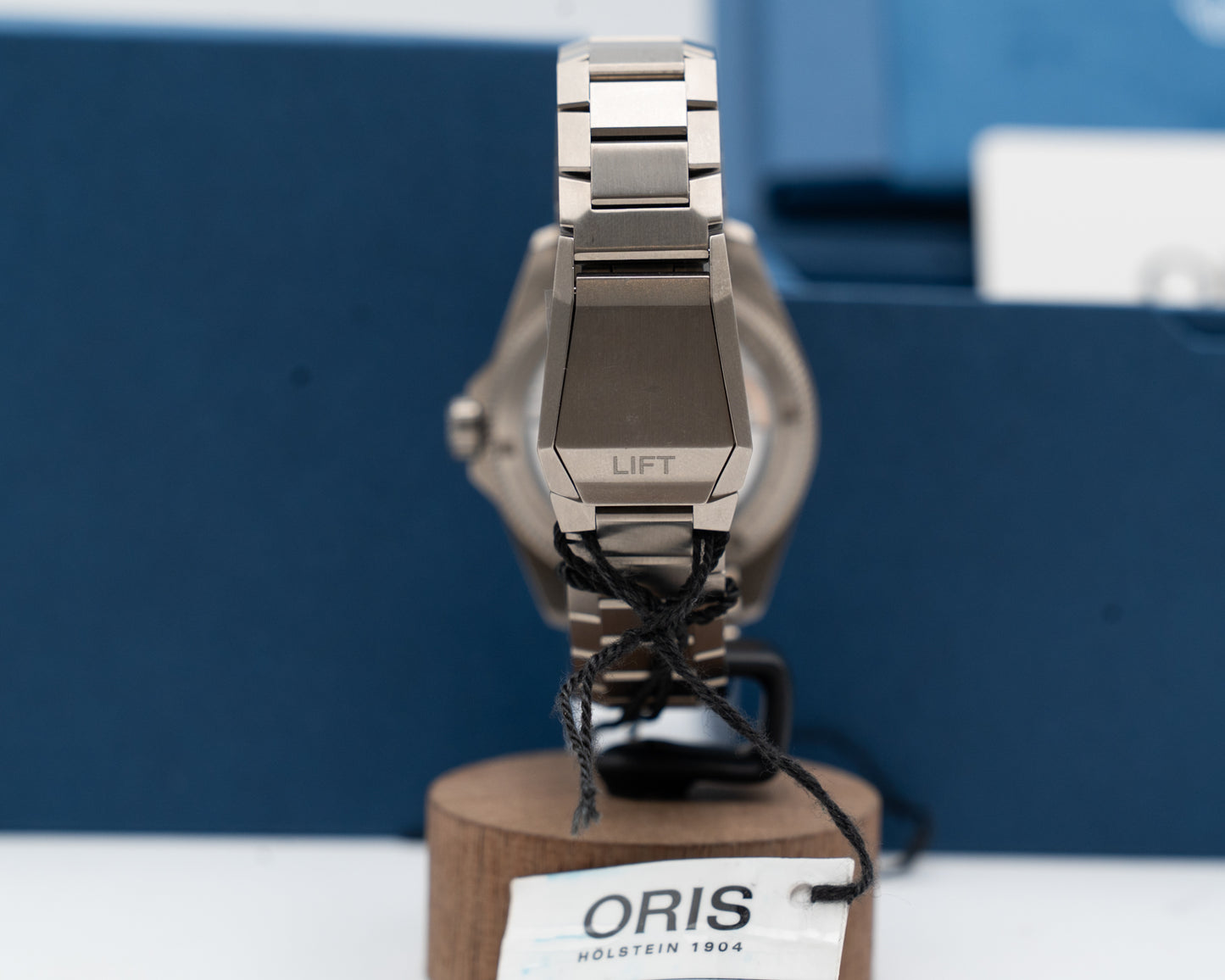 Oris BC ProPilot X 39mm 01 400 7778 7158 Pink Dial Cal. 400