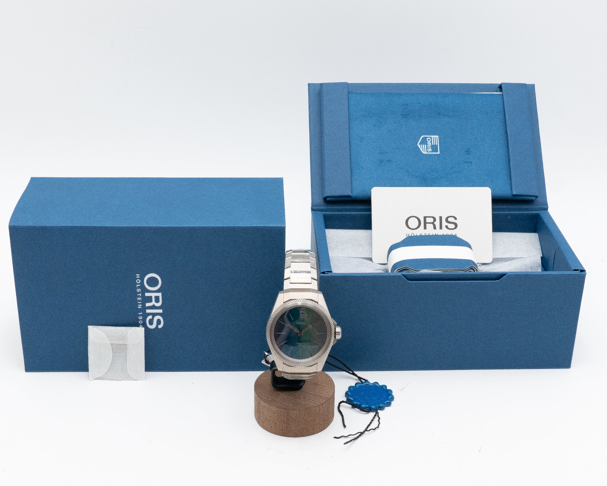 Oris ProPilot X Cal. 400 Laser 39mm 01 400 7778 7150-07 Blue Dial