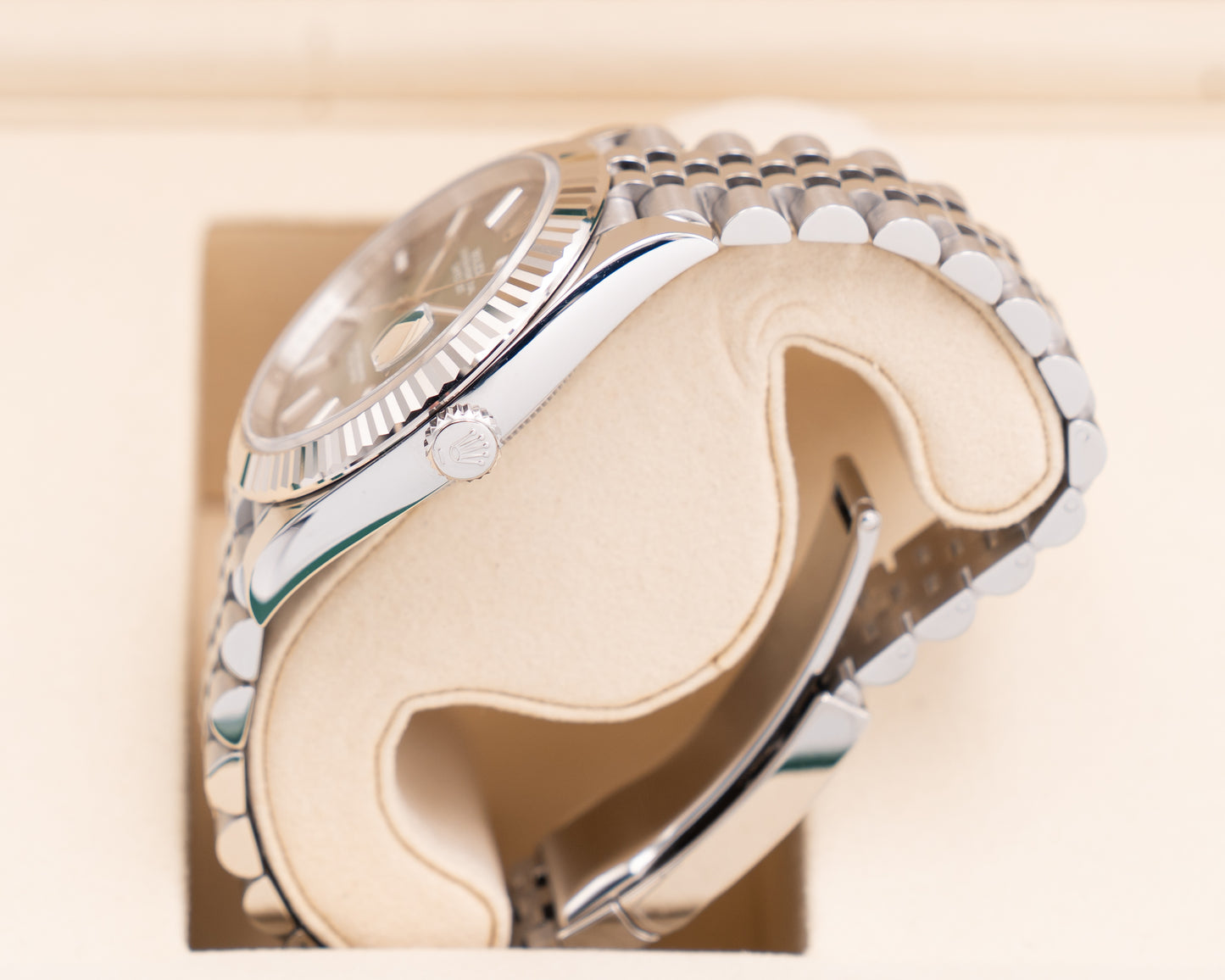 Rolex DateJust 41mm 126334 Green Ombre on Jubilee 2026