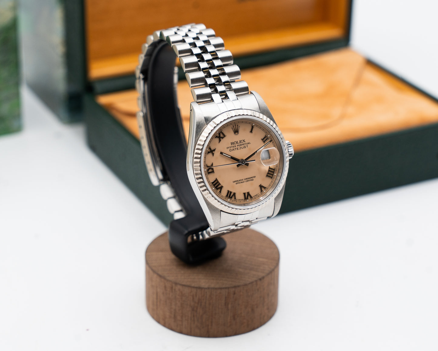 Rolex Datejust 16234 Cream Patina Roman Dial on Jubilee 1990