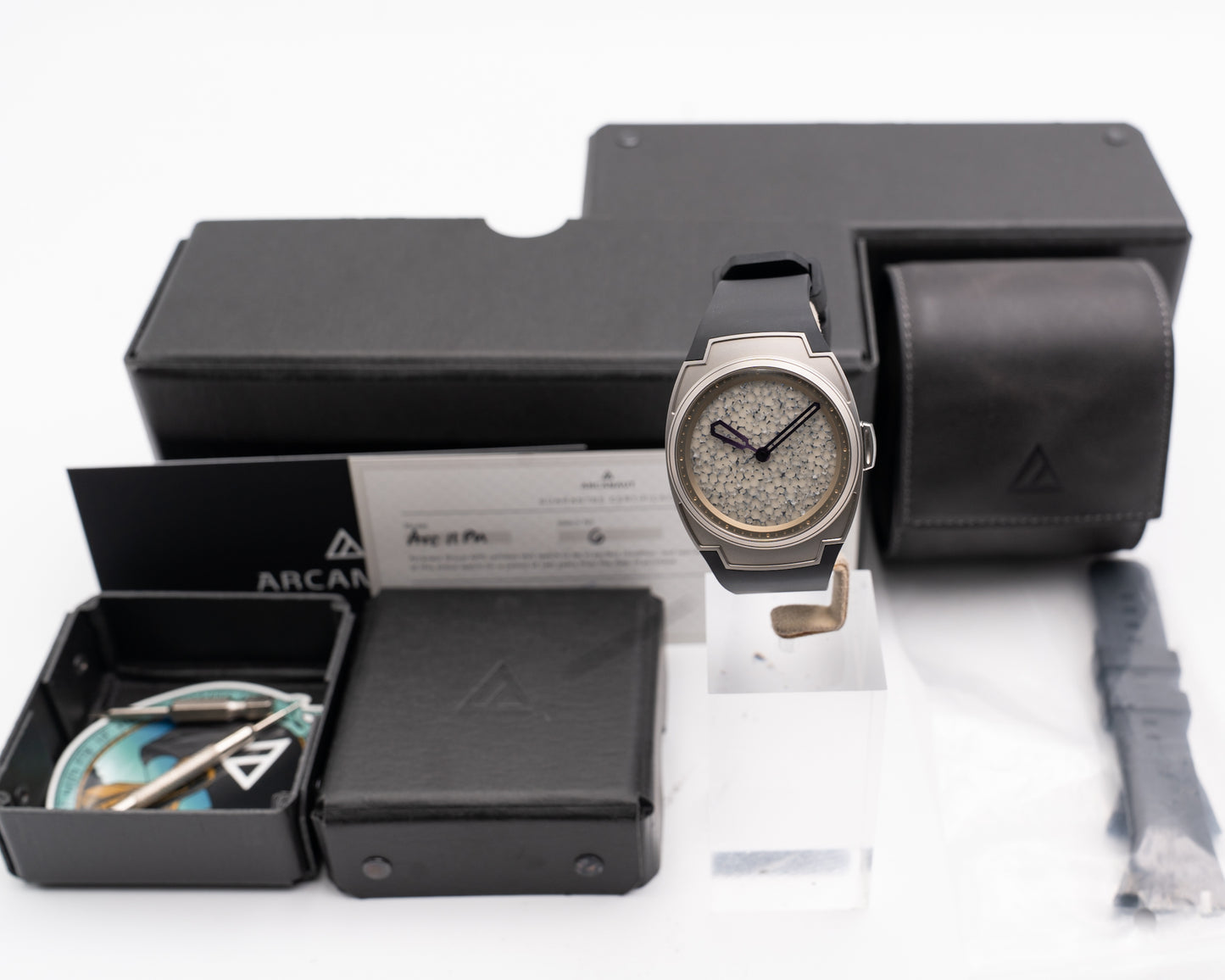 Arcanaut ARC II 40.52mm Phantom 2025