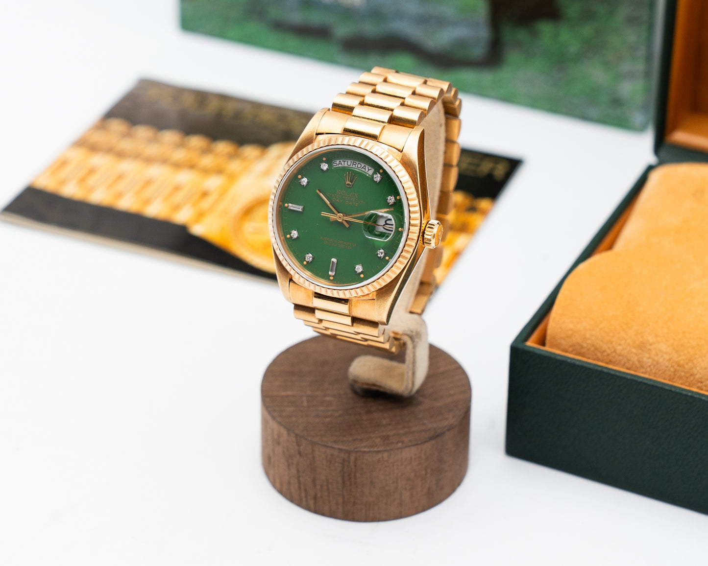Rolex Day-Date 36mm 18038 Yellow Gold Green Stella Light Spider Web Cracks on Dial Diamonds 1988