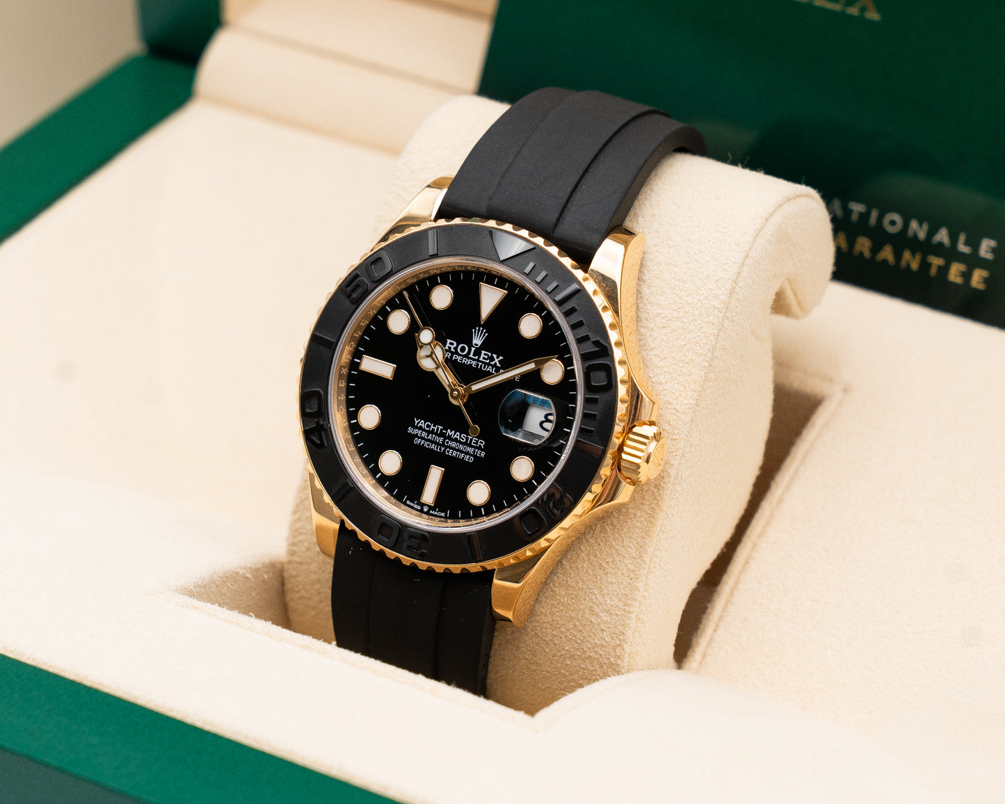 Rolex Yacht Master 226658 42mm Yellow Gold OysterFlex