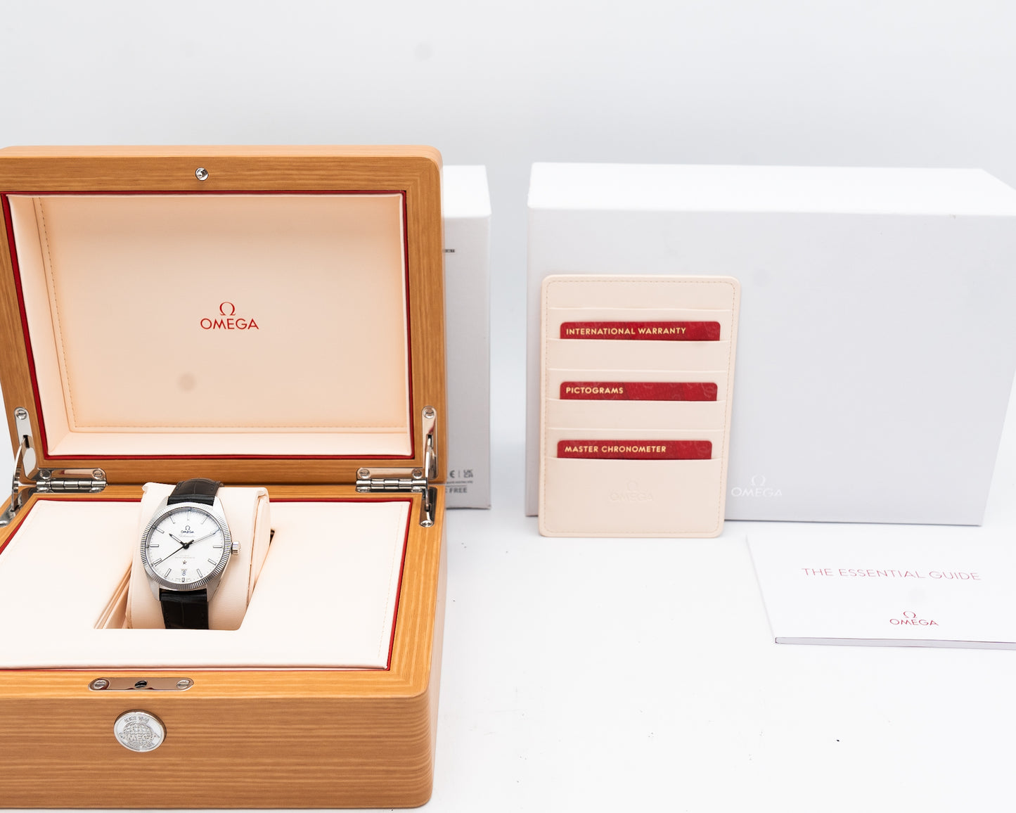 Omega Globemaster 130.33.39.21.02.001 on Leather Strap 2020