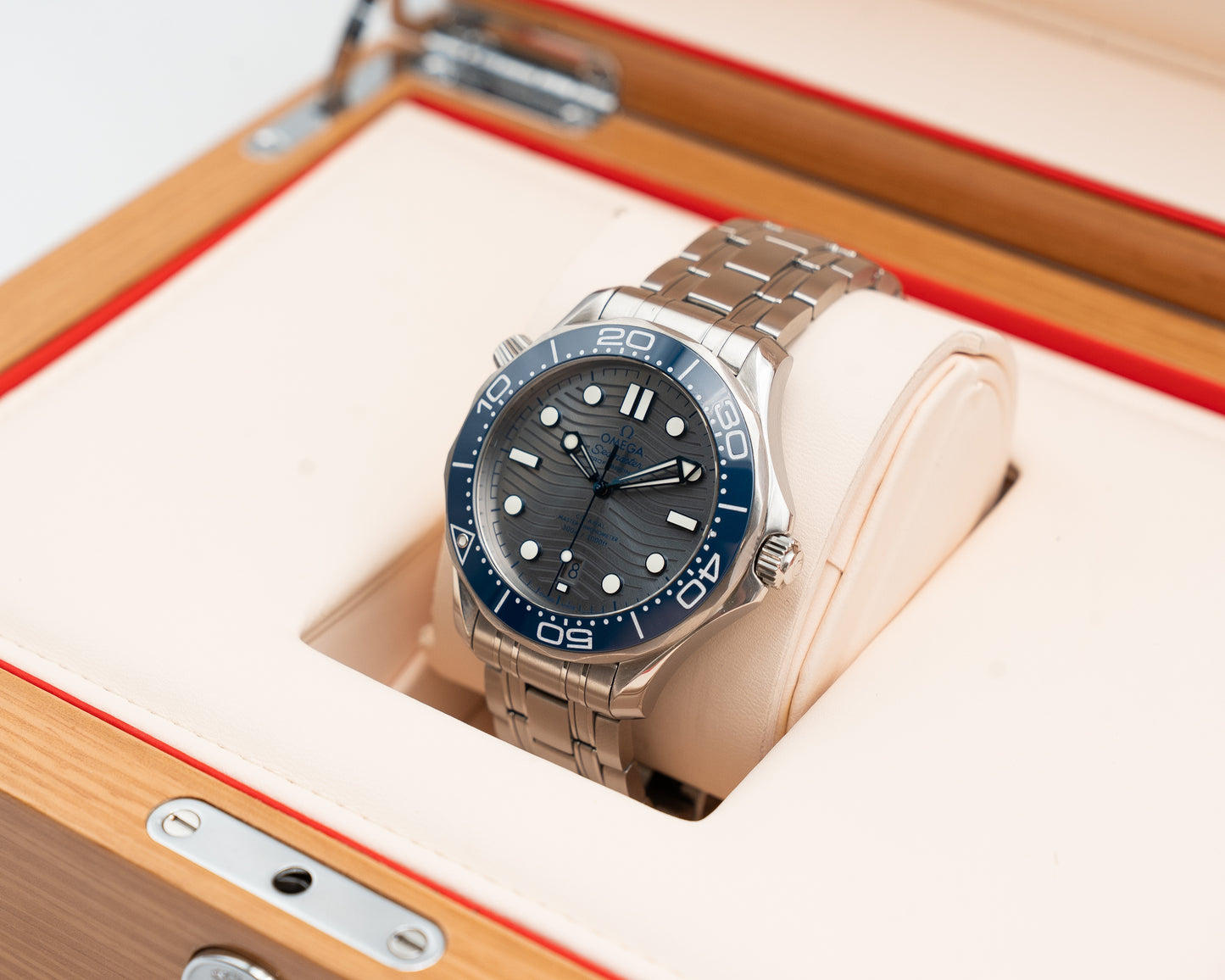 Omega Seamaster Diver 300M 42mm 210.30.42.20.06.001 Blue & Grey Dial 2021 (210.30.42.20.06.001)