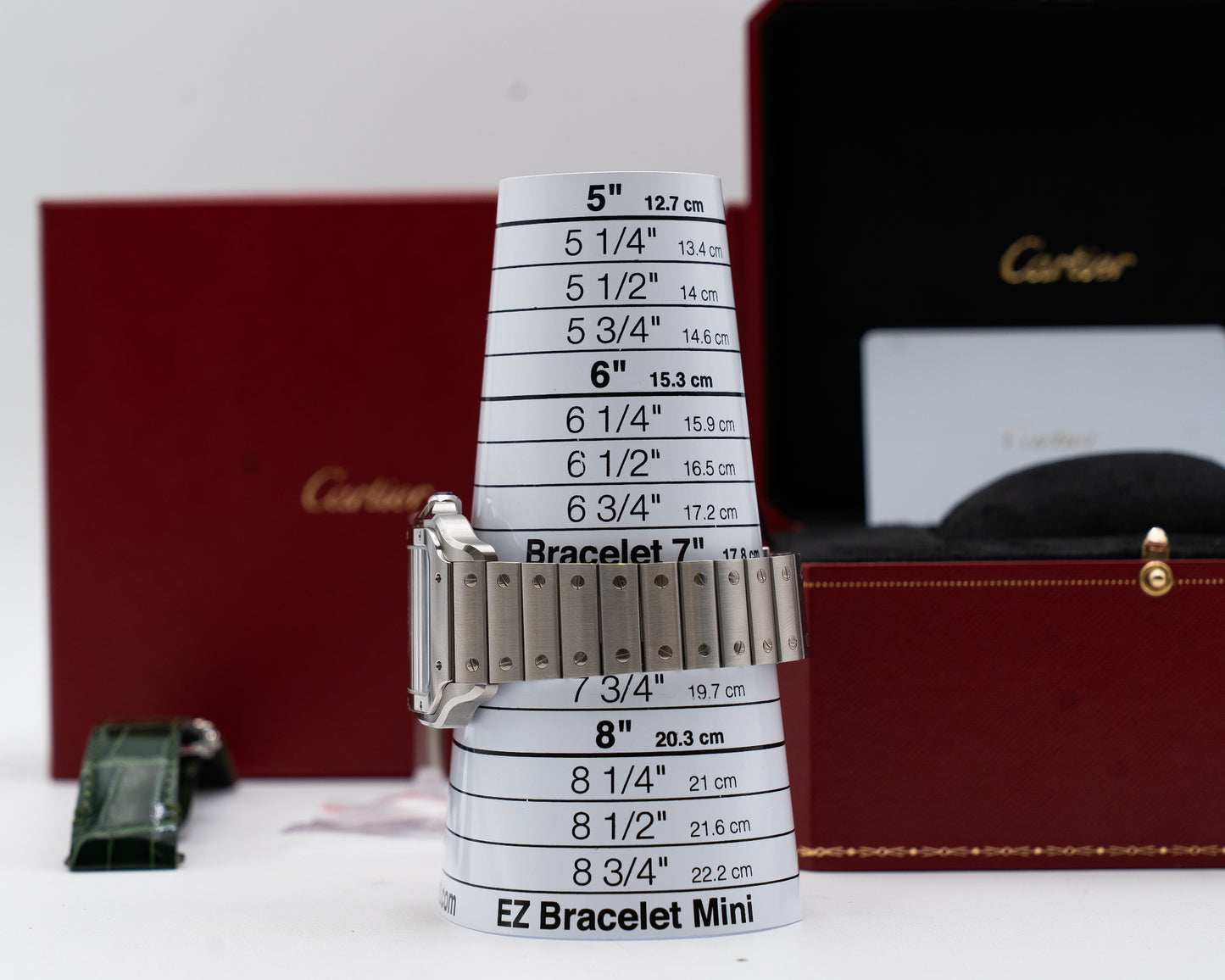 UNWORN Santos de Cartier 39.8mm WSSA0062 Green Dial