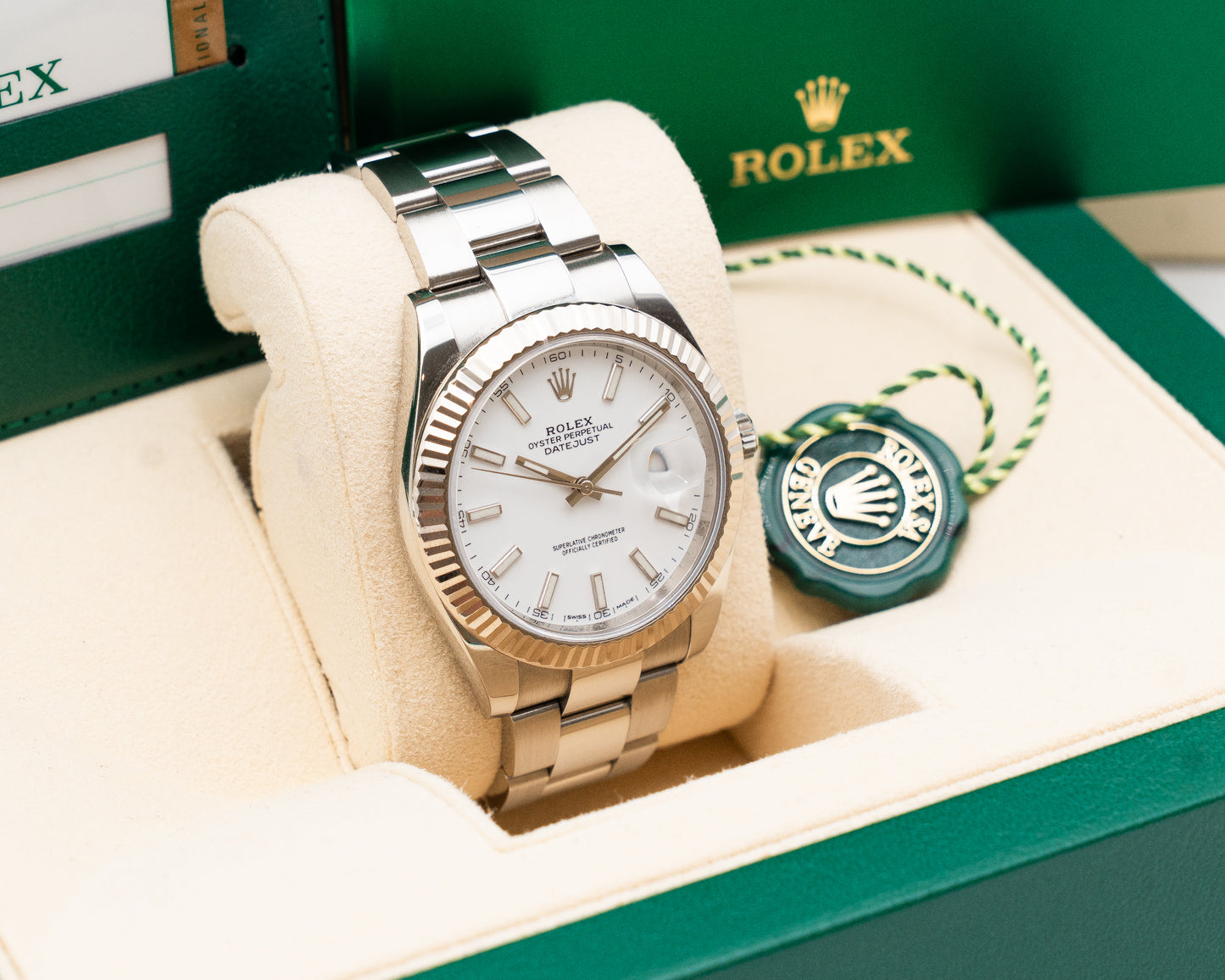 Rolex Datejust 41mm 126334 White Index Fluted on Oyster 2018