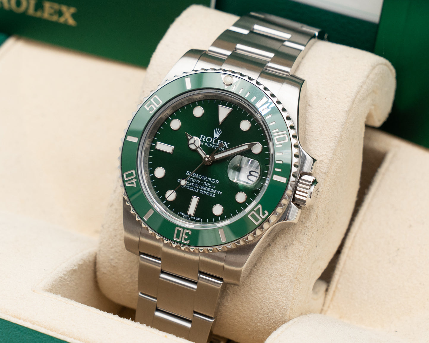 Rolex Submariner 116610lV 40mm Hulk 2014 and RSC Card