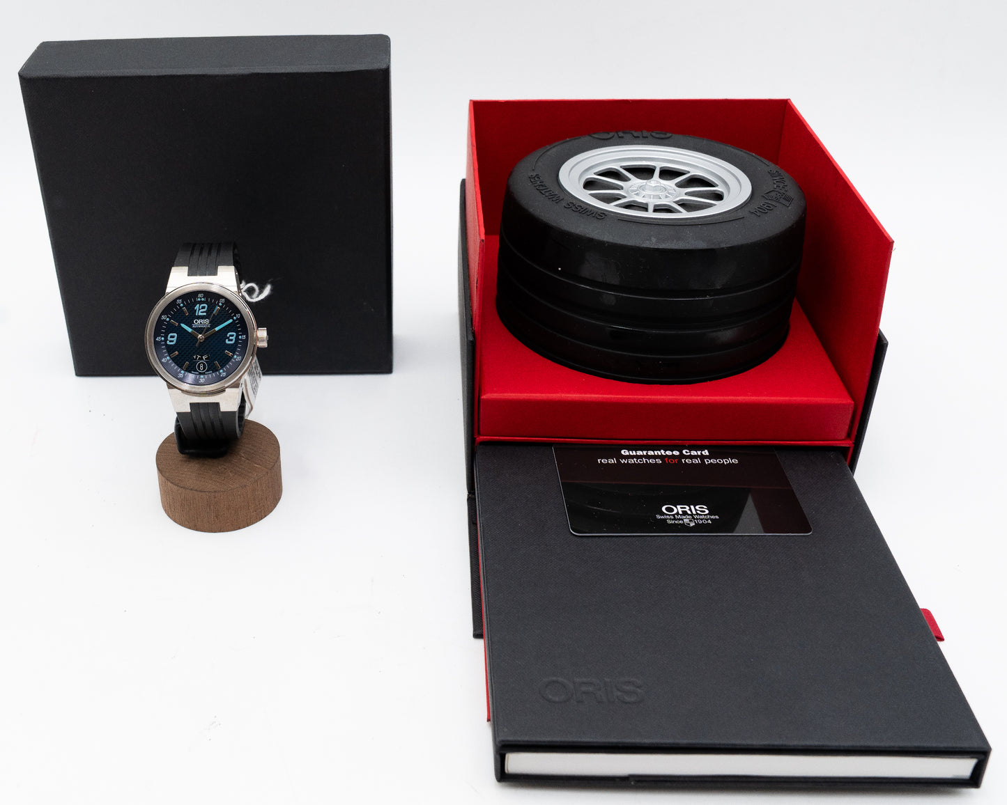 UNWORN Oris Williams F1 Team Daydate 40.5mm 635.7560.4165 Blue Dial