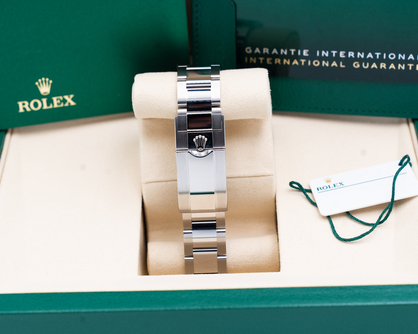 UNWORN  Rolex GMT Master II 40mm 126710BLNR Batman 2026