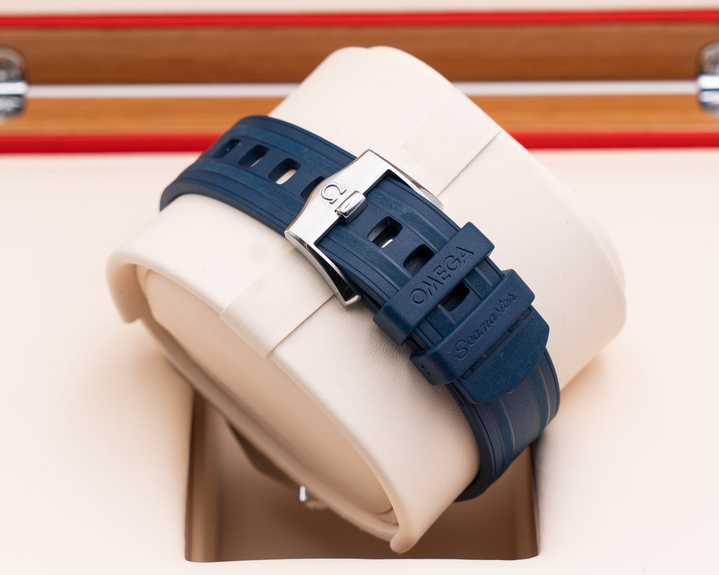 Omega Seamaster Diver 300M 210.32.42.20.06.001 Co-Axial 42 Blue