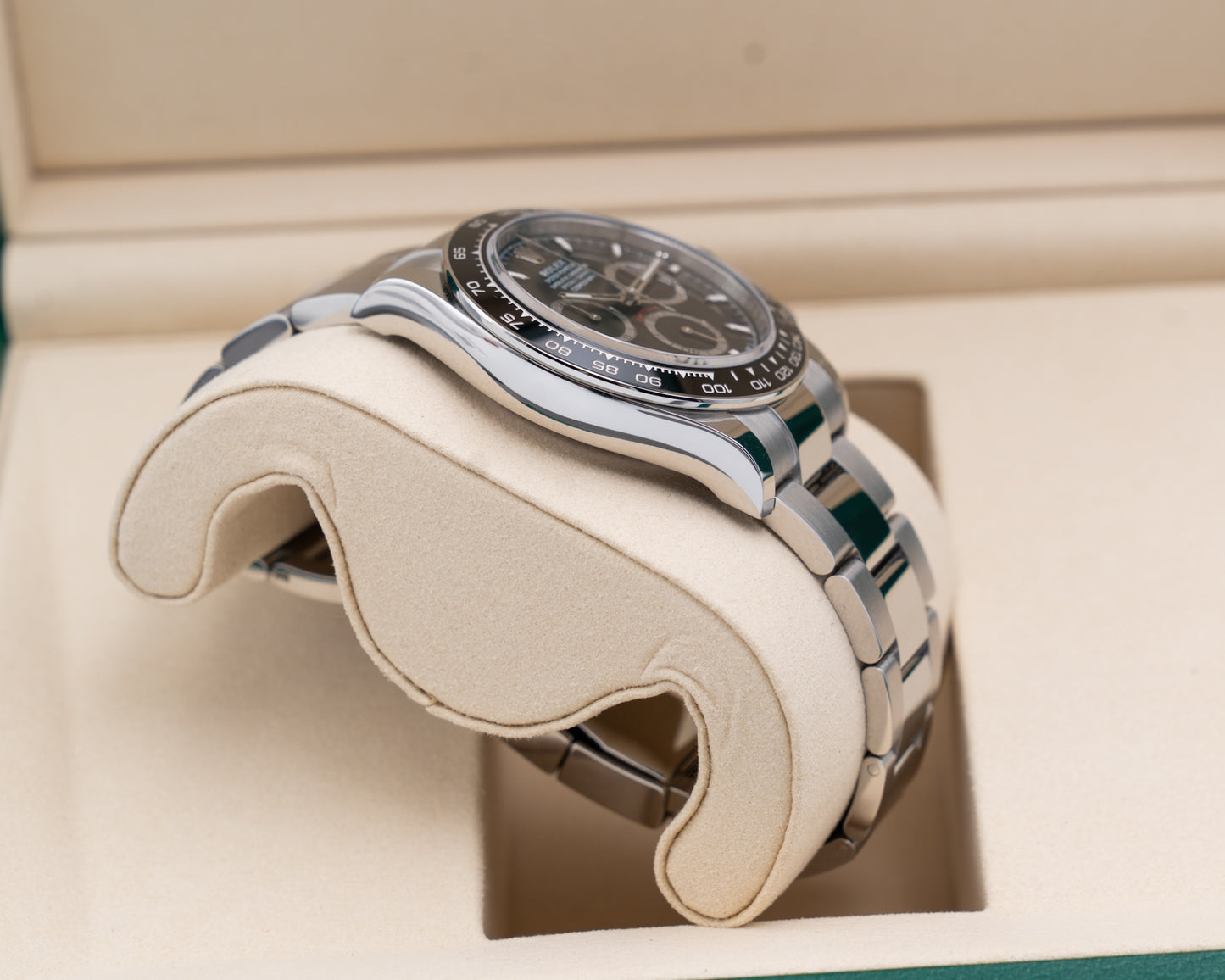 UNWORN Rolex Cosmograph Daytona 40mm 126500LN Black Dial 2026