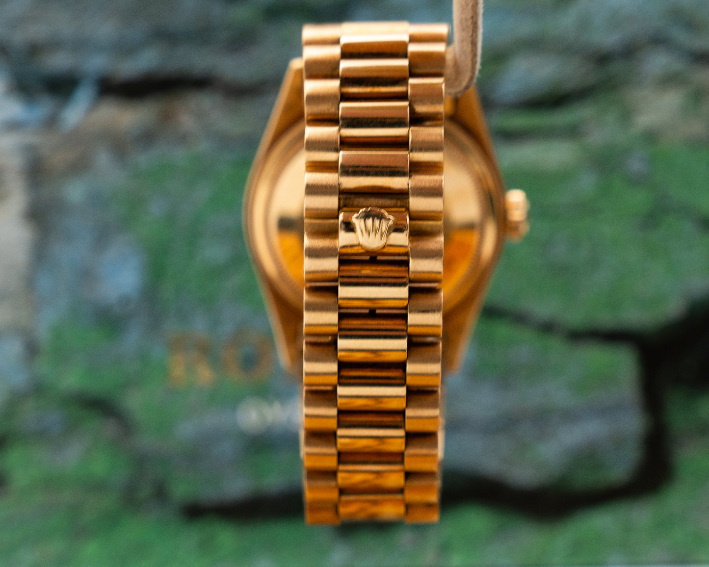 Rolex Day-Date 36mm 18038 Yellow Gold Green Stella Light Spider Web Cracks on Dial Diamonds 1988