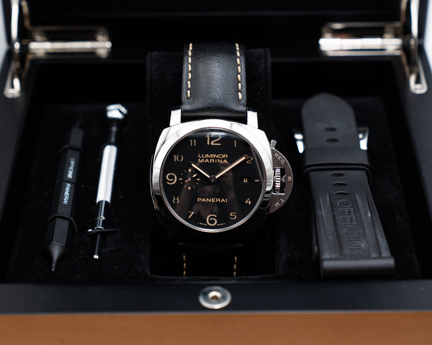 Panerai Luminor Marina 1950 3 Days Automatic Dirty Dial 44mm pam00359 Black Dial 2015