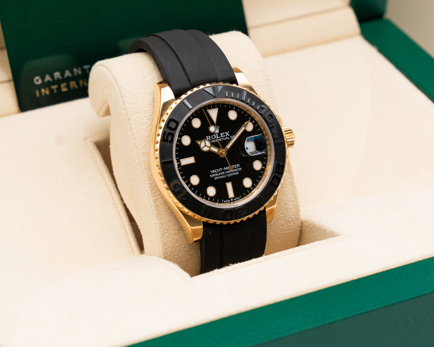 Rolex Yacht Master 226658 42mm Yellow Gold OysterFlex