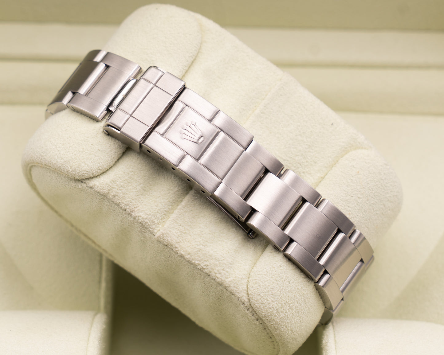 Rolex Explorer II 40mm 16570 Black Dial 2007