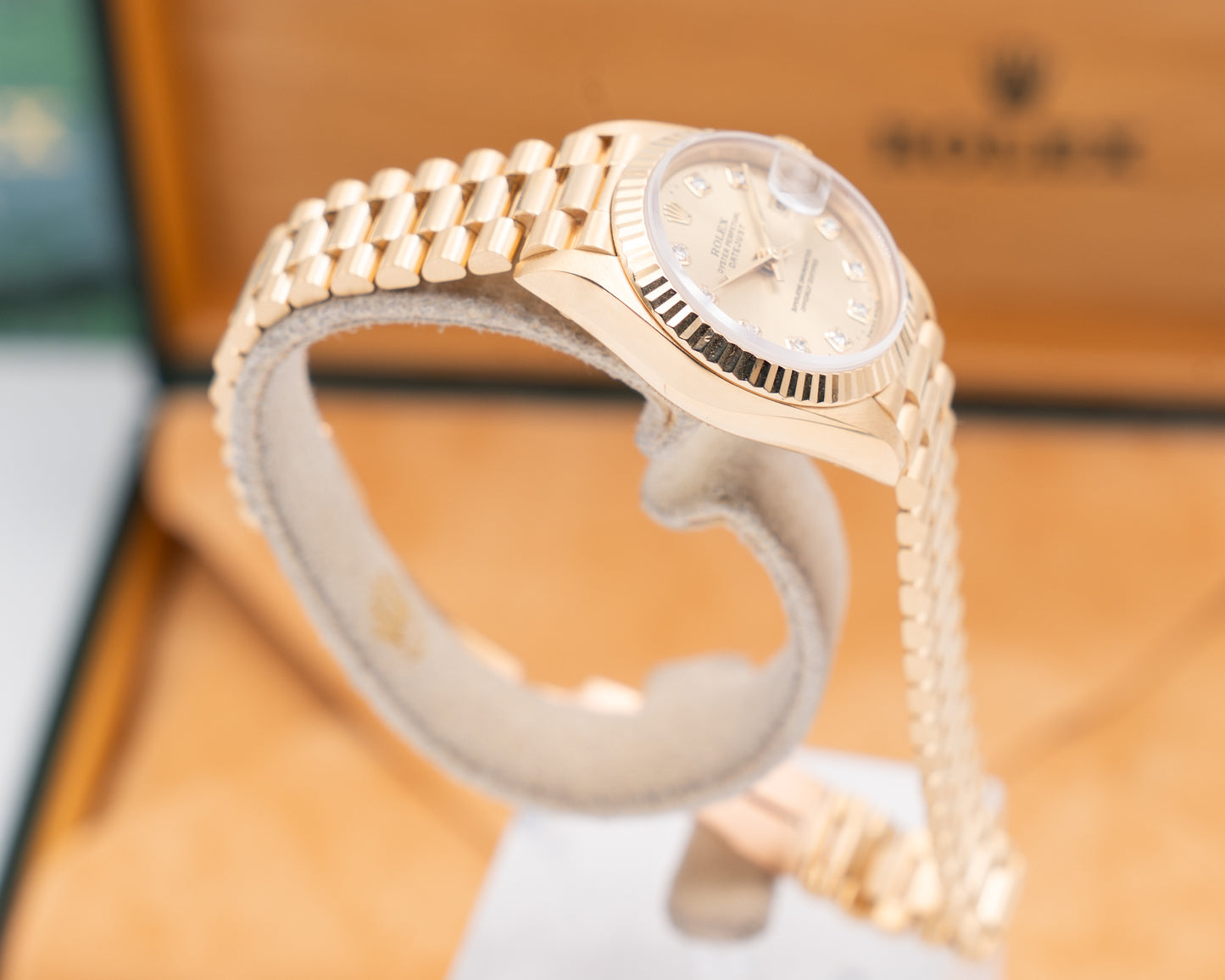 Rolex President 26mm 69178 Yellow Gold Diamond Dial T Serial