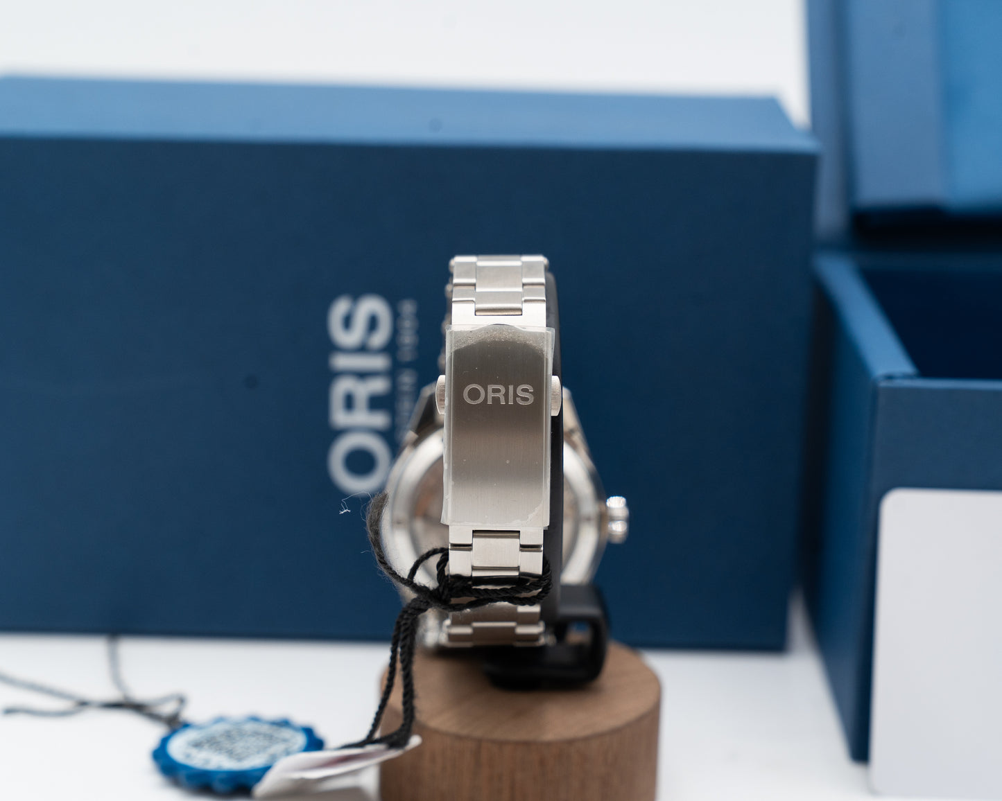 UNWORN Oris Divers Sixty-Five 12H Cal. 400 / 40mm 01 400 7772 4054 2026