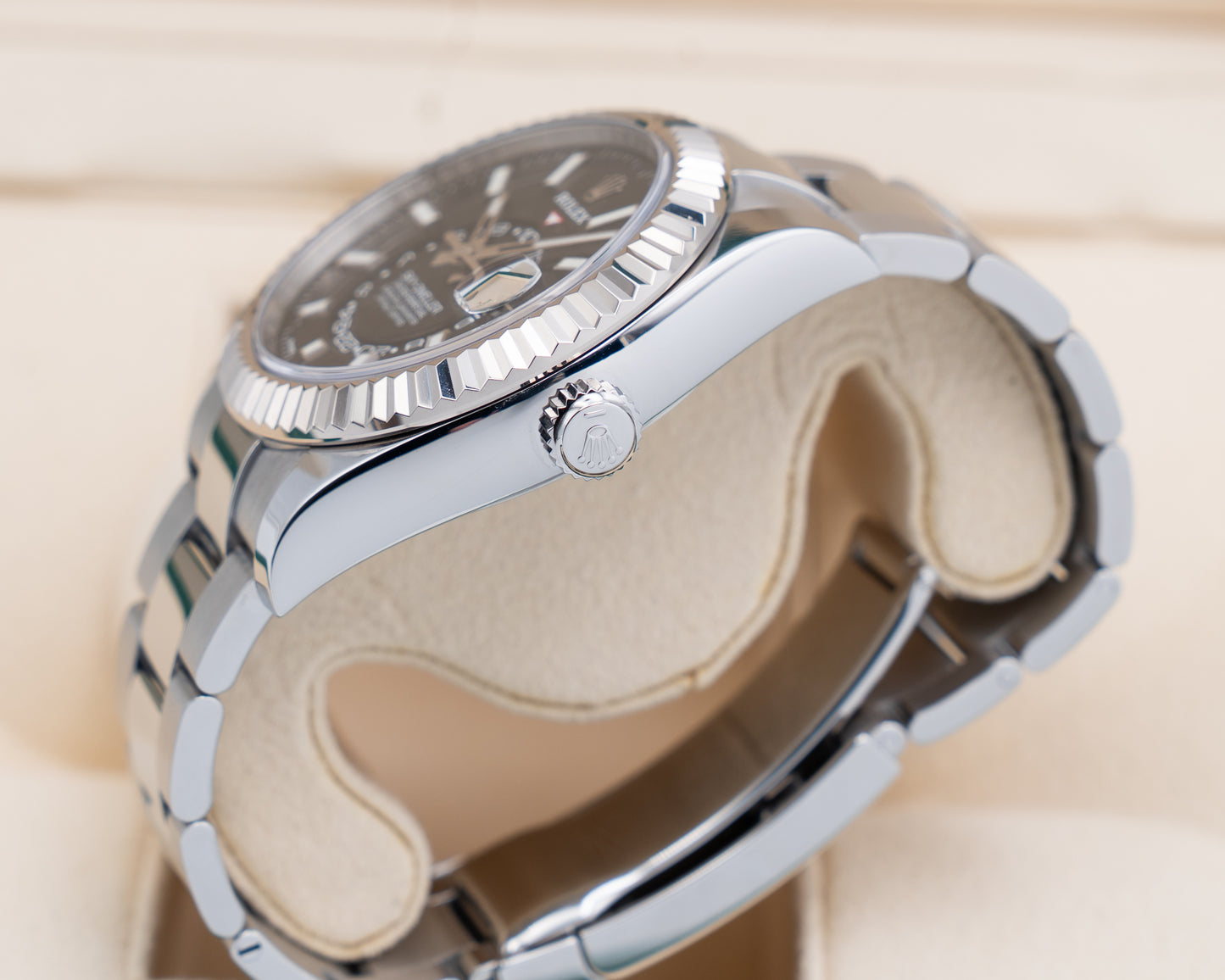 Rolex Skydweller 42mm 326934 Black on Oyster 2021