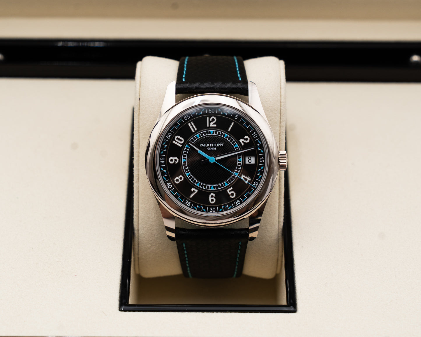 LIKE NEW Patek Philippe Calatrava 6007G Black and Blue 2025