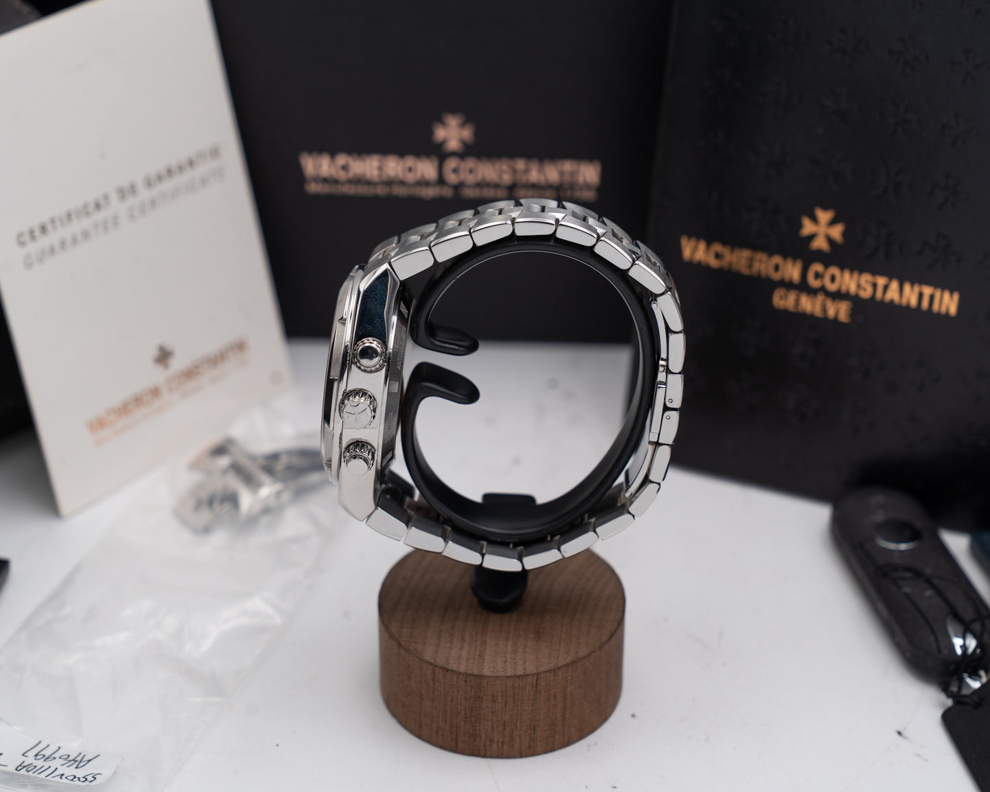Vacheron Constantin Overseas Chronograph and Date 42.5mm 5500v 2018