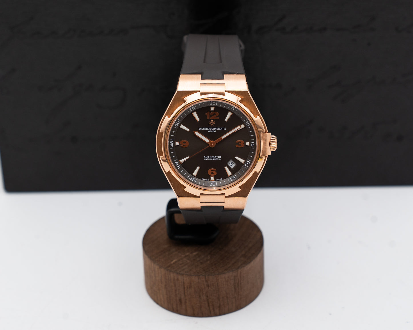 Vacheron Constantin Overseas Date Self-Winding 42mm 47040 Rose Gold Grey Dial Brown Rubber Strap 2017