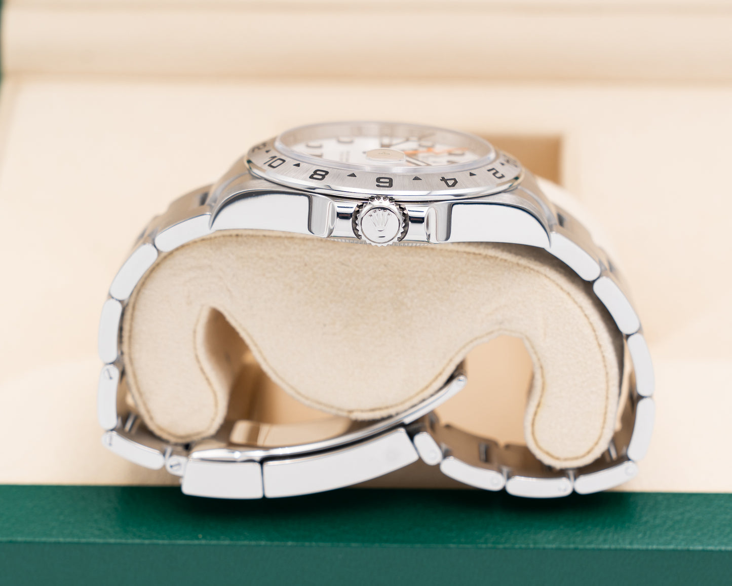 Rolex Explorer II 42mm 226570 White Polar 2024