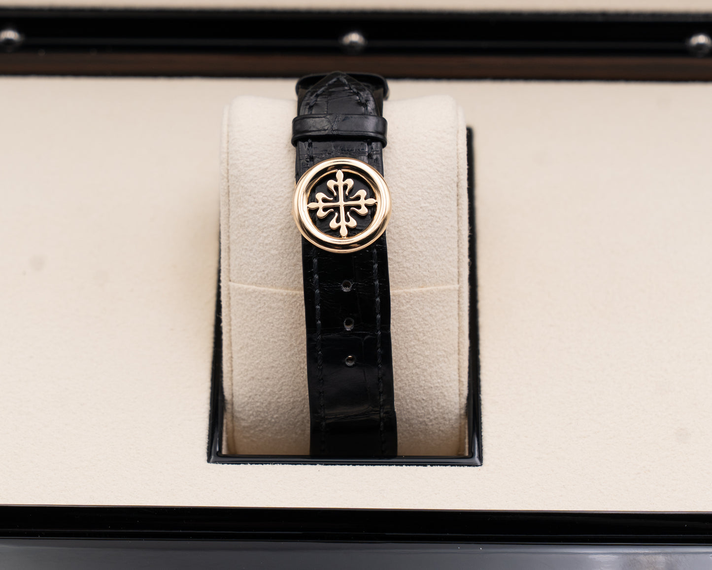 Patek Philippe Annual Calendar 39mm 5146 Yellow Gold Case Cream Dial 2015