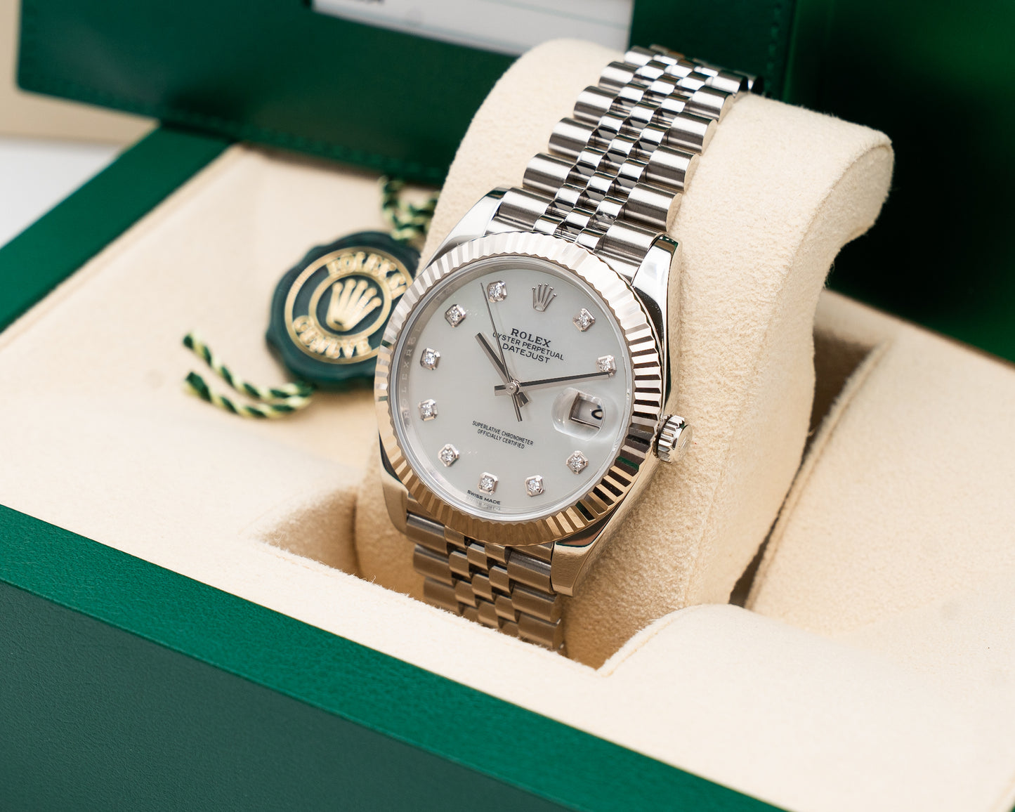 Rolex Datejust 41mm 126334 Fluted Jubille Diamond MOP Dial 2019
