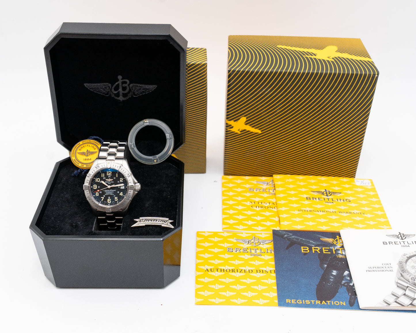 UNWORN Breitling Superocean 40mm A17345 Black Dial 2000