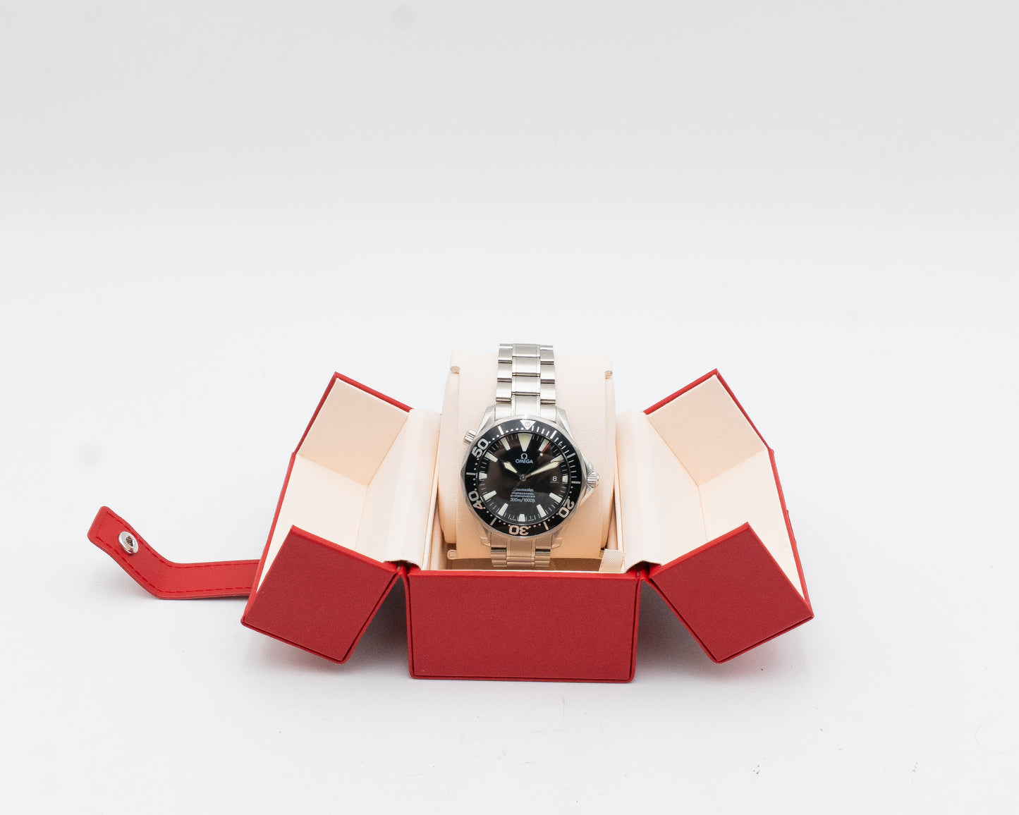 Omega Seamaster Diver 300M Automatic 41 Stainless Steel / Black / Bracelet
