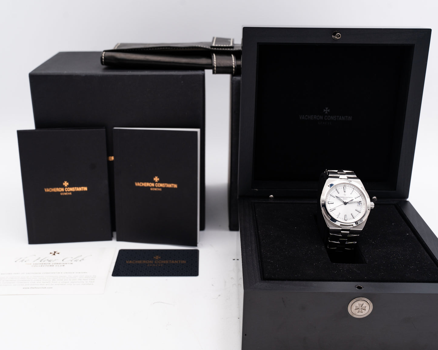 Vacheron Constantin Overseas 41mm 4500v Silver Dial 2021