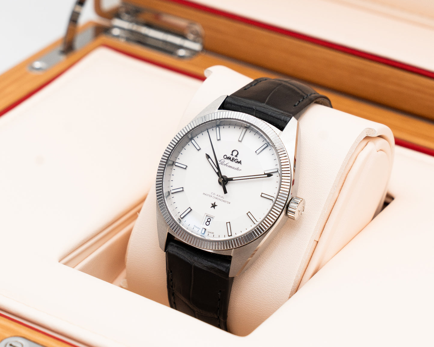 Omega Globemaster 130.33.39.21.02.001 on Leather Strap 2020