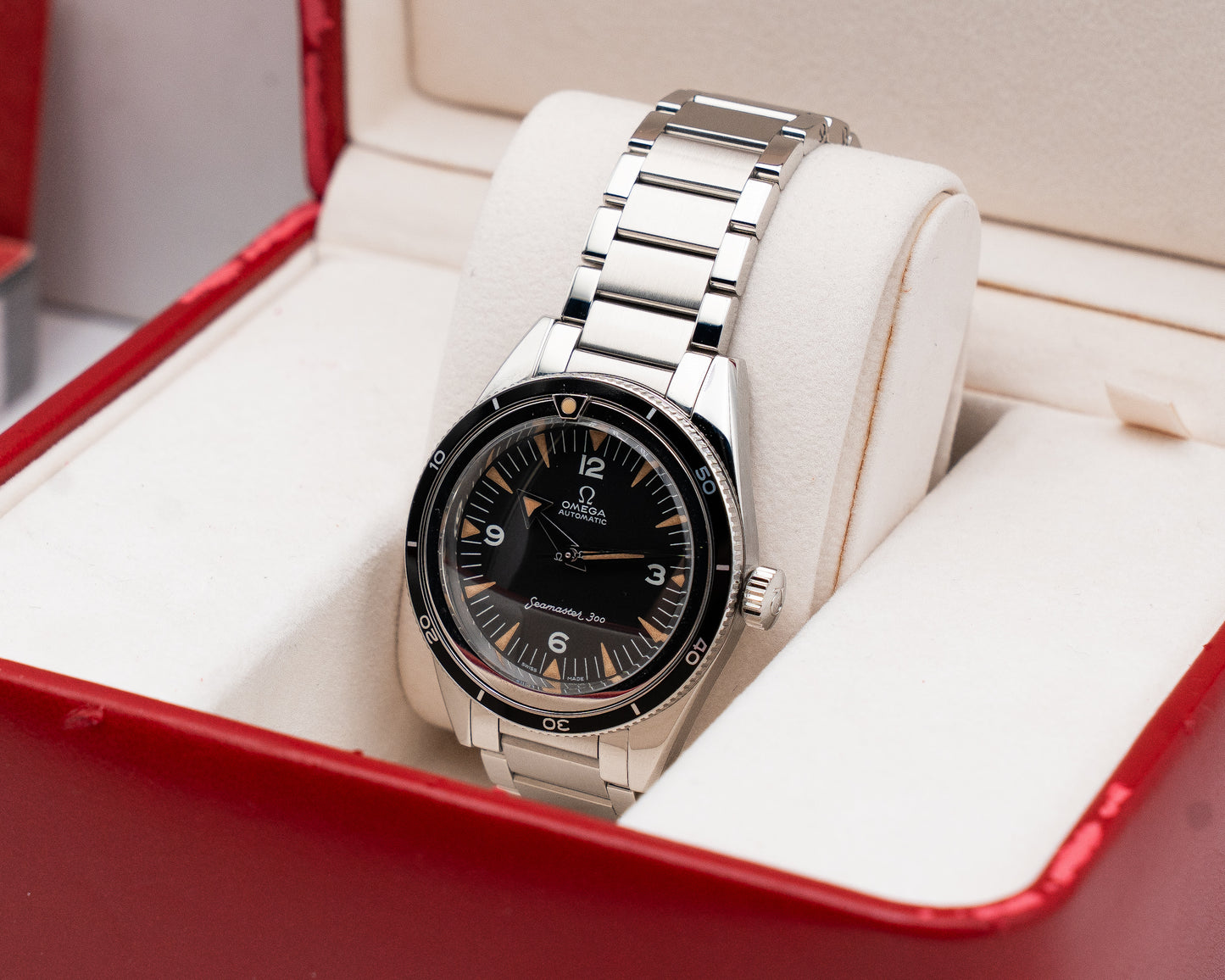Omega Seamaster Diver 300M Automatic 41mm 2455.50.00 Black Dial Yellow Gold and Stainless Steel