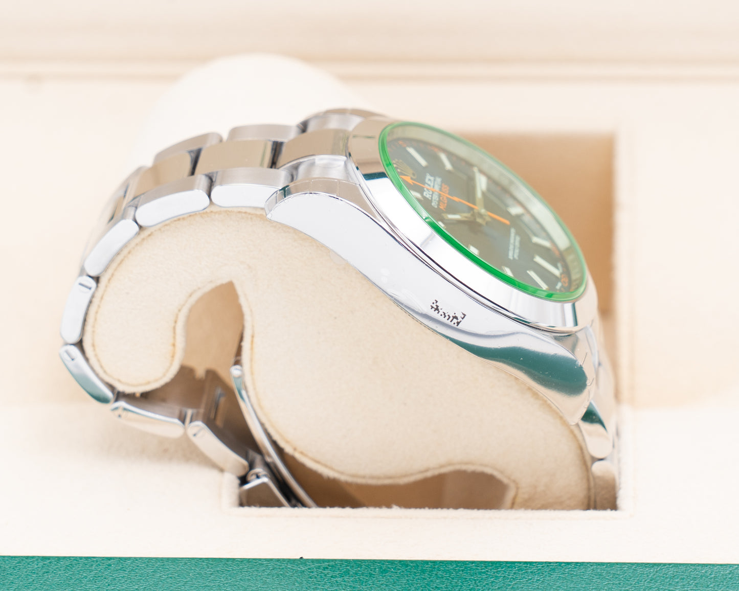 UNWORN STICKERED Rolex Milgauss 40mm 116400GV Green Crystal Blue Dial 2022