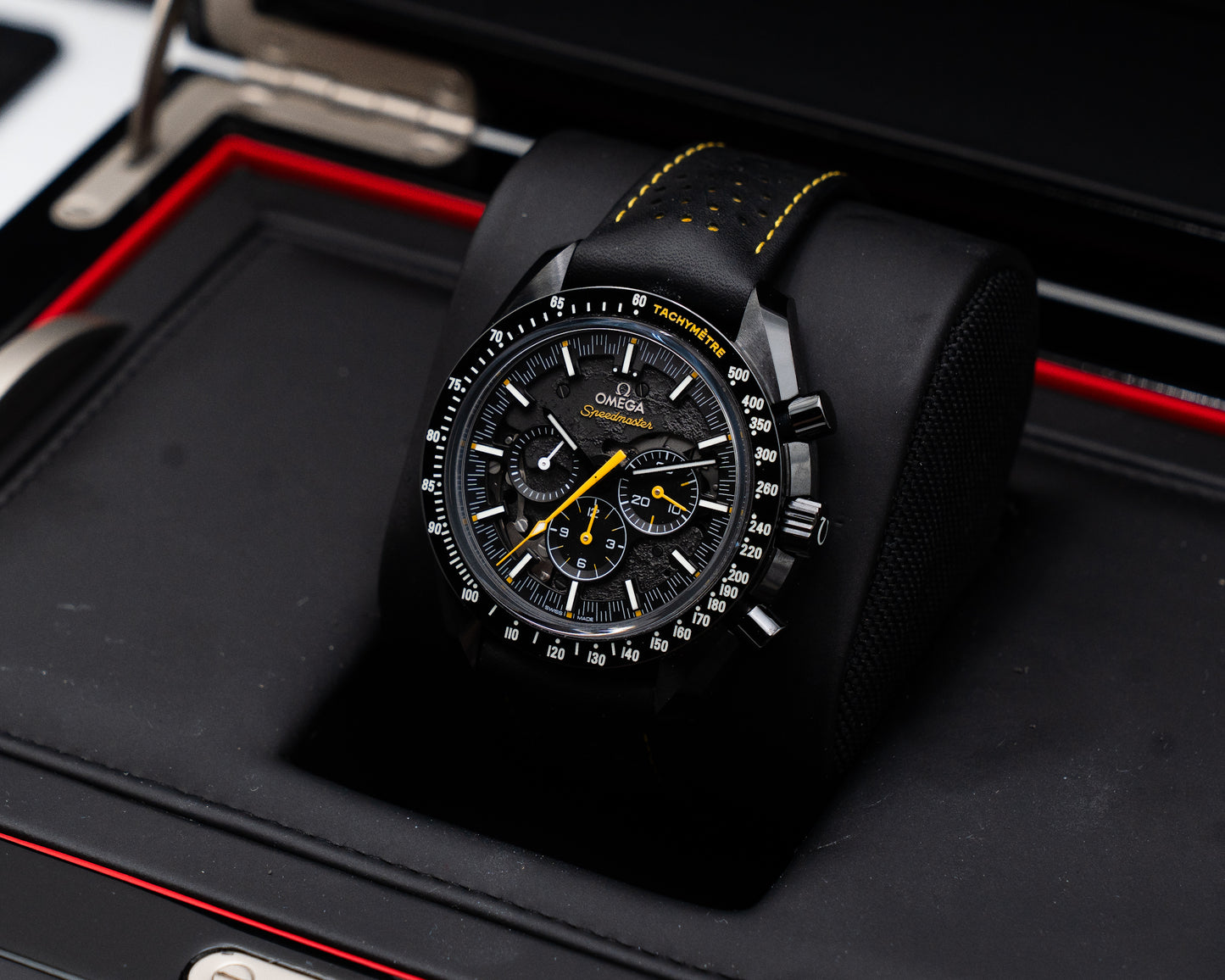 Omega Speedmaster Moonwatch Dark Side of the Moon Apollo 8 44.25mm 311.92.44.30.01.001 Black and Yellow 2019