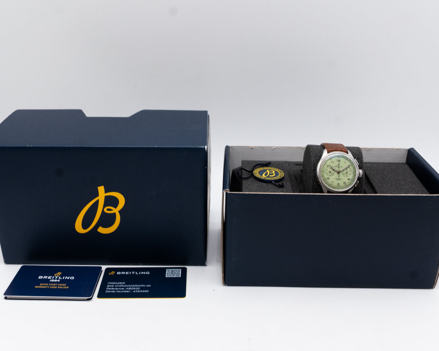 Breitling Premier B09 Chronograph 40mm AB0930D31L1P1 Pistachio Green