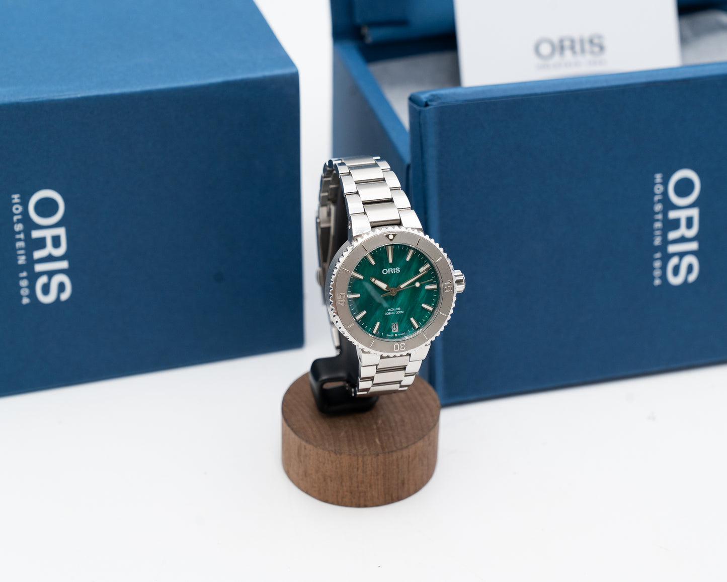 Oris x Bracenet Aquis 36.5mm 01 733 7770 4137-07 Blue Upcycle