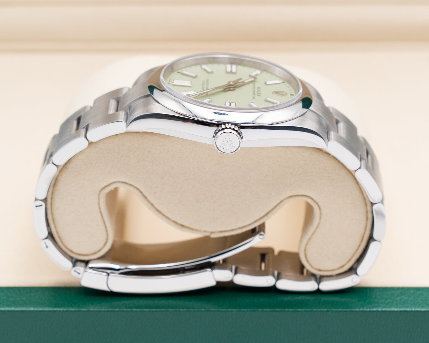 Rolex Oyster Perpetual 41mm 134300 Pistachio 2026