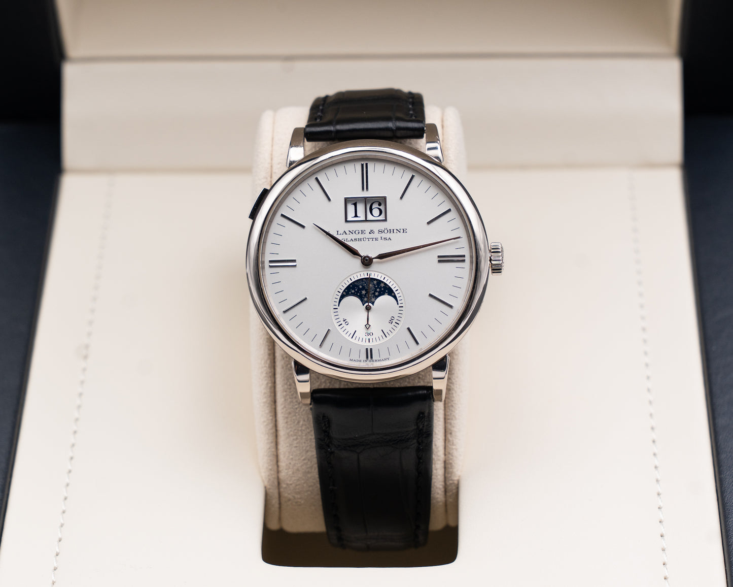 A. Lange & Söhne 384.026 Saxonia Moon Phase White Gold 2022