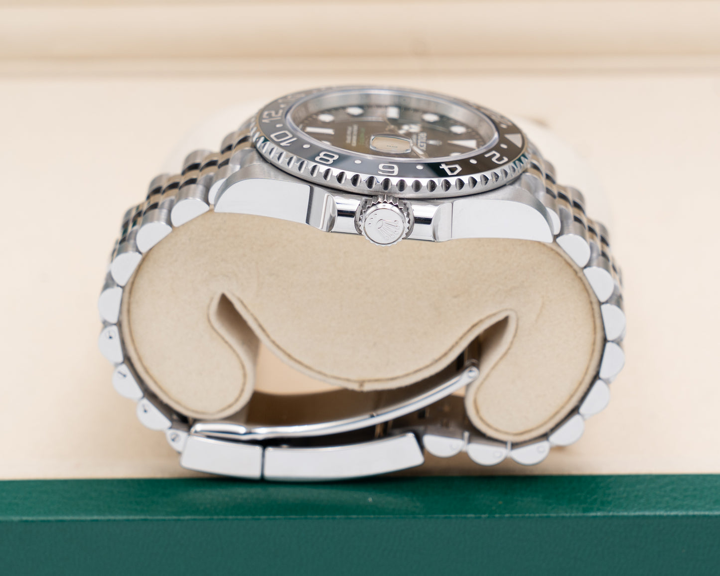 Rolex GMT II 40mm 126710grnr Bruce Wayne Jubilee Wood Card 2026