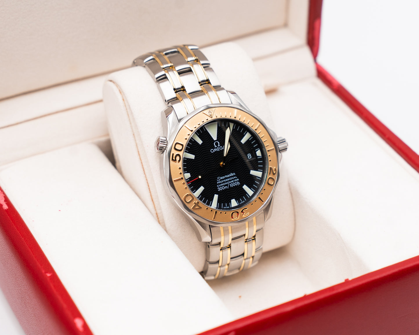 Omega Seamaster Diver 300M Automatic 41mm 2455.50.00 Black Dial Yellow Gold and Stainless Steel