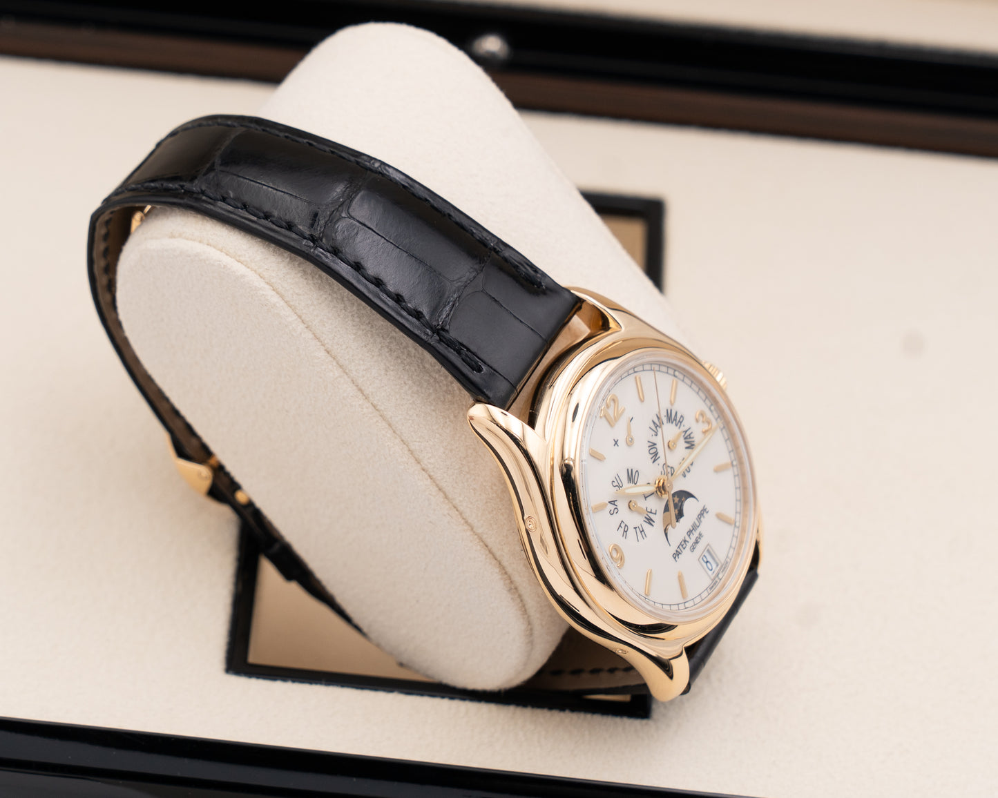 Patek Philippe Annual Calendar 39mm 5146 Yellow Gold Case Cream Dial 2015