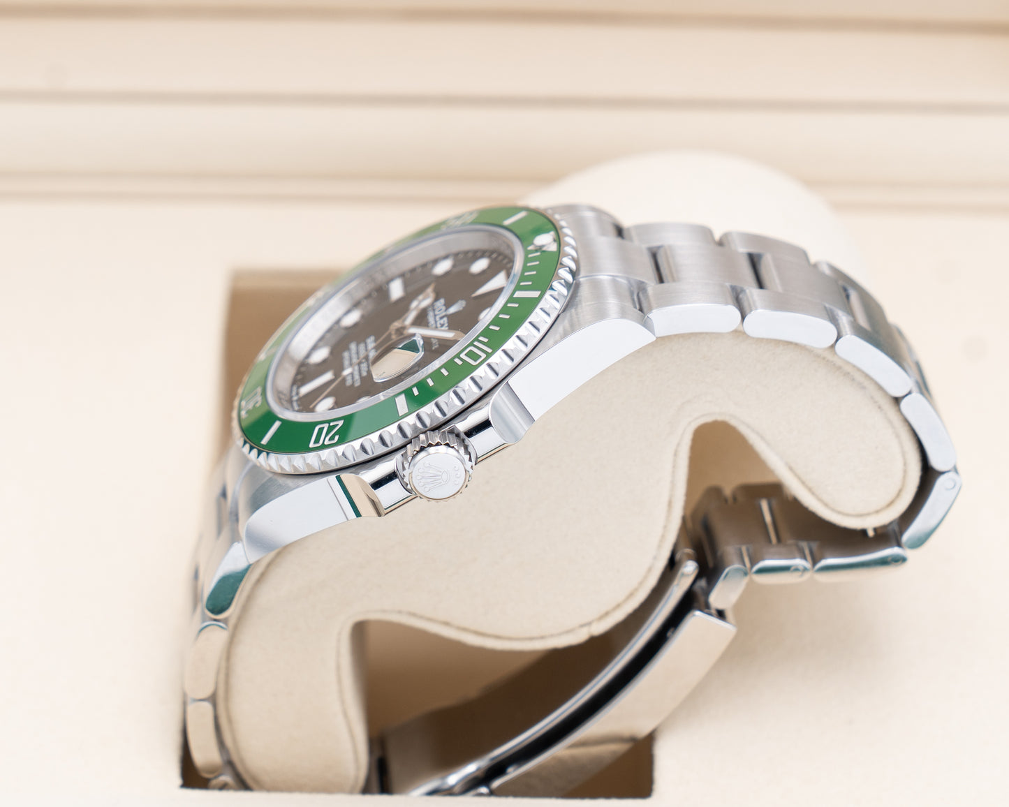 UNWORN Rolex Submariner Date 41mm 126610LV Starbucks 2026
