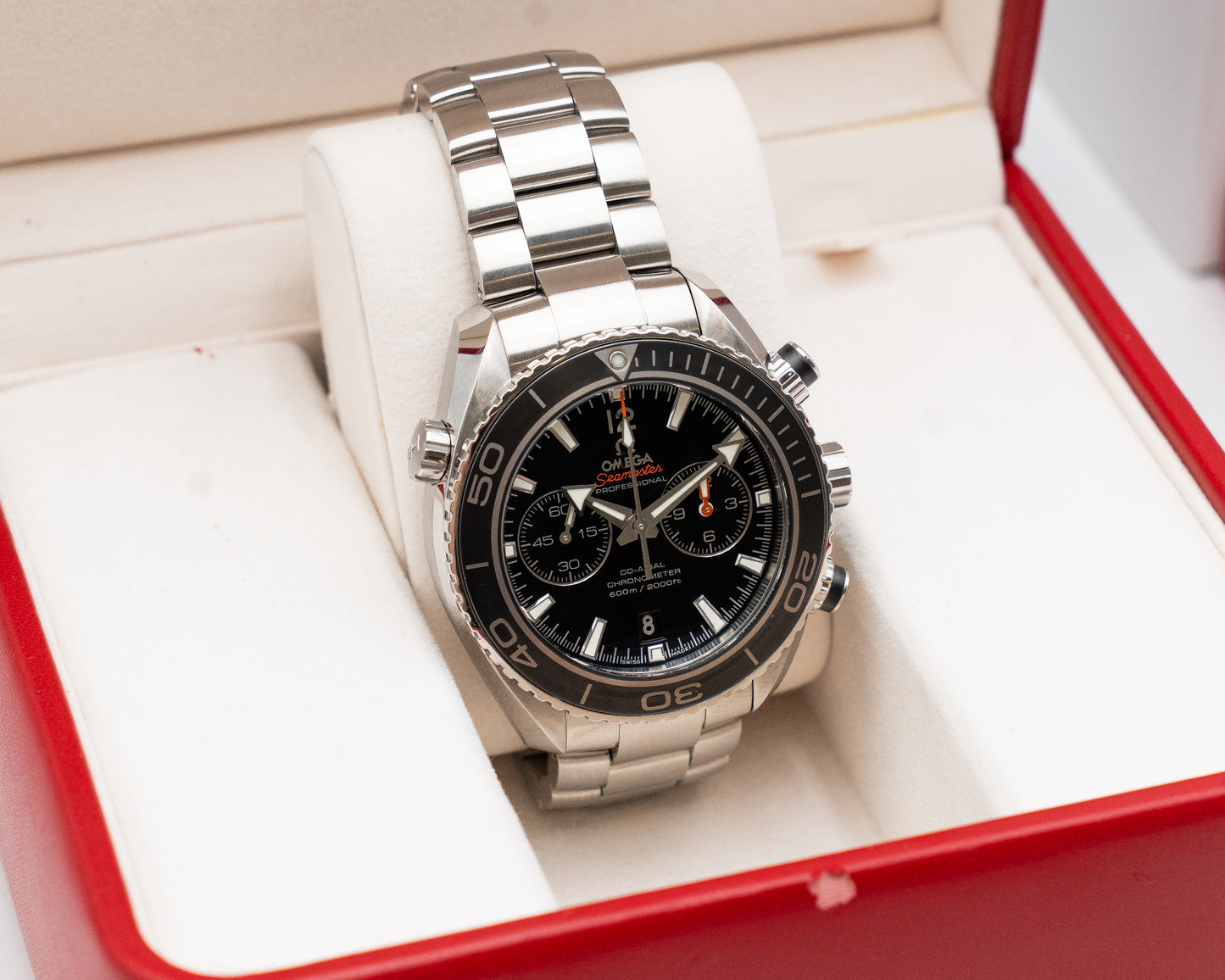 UNWORN Omega Seamaster Planet Ocean 600M 45.5mm 232.30.46.51.01.001 Chronograph Black