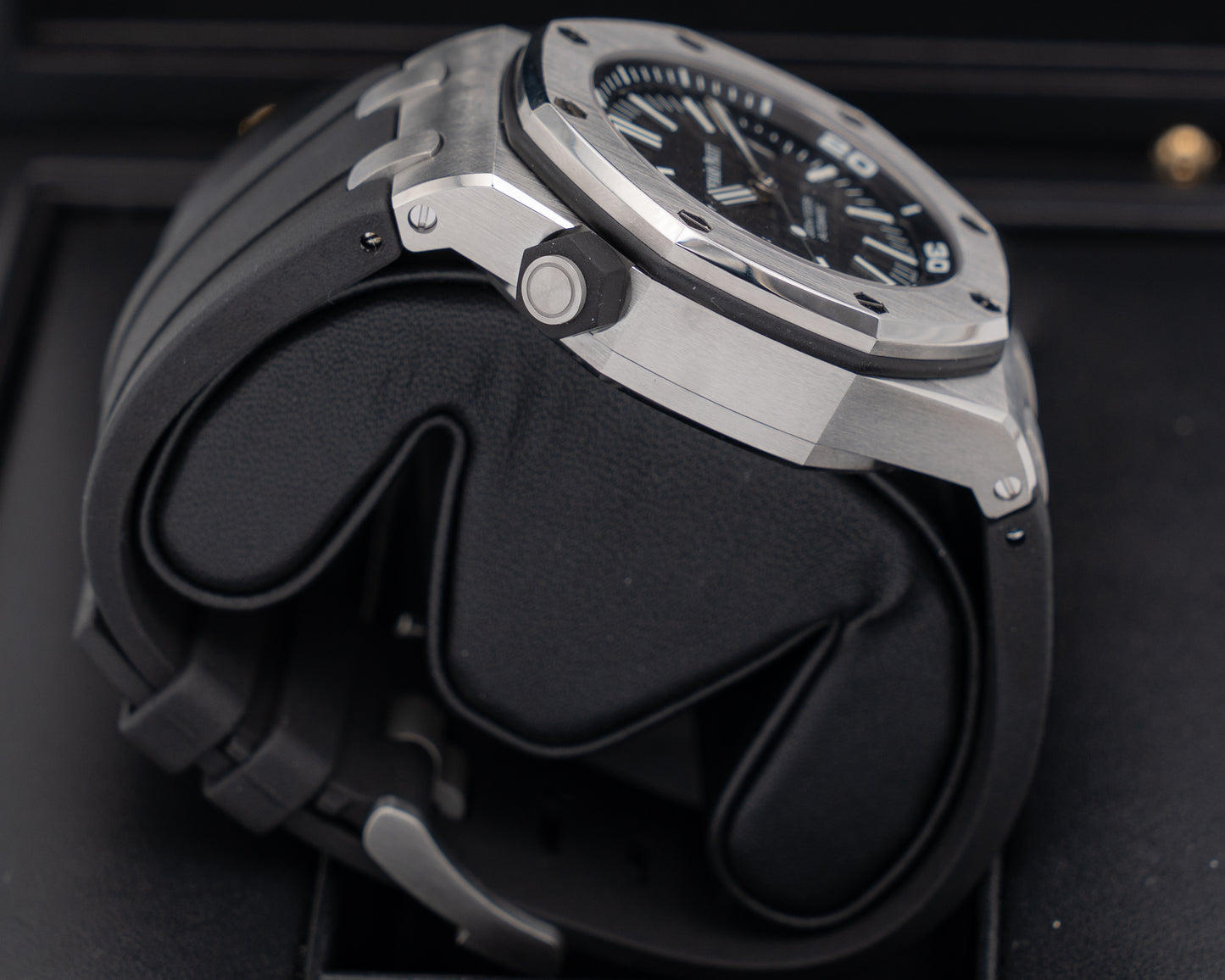 Audemars Piguet Royal Oak Offshore Diver 42mm 15710ST Black Dial Black Rubber Strap 2019