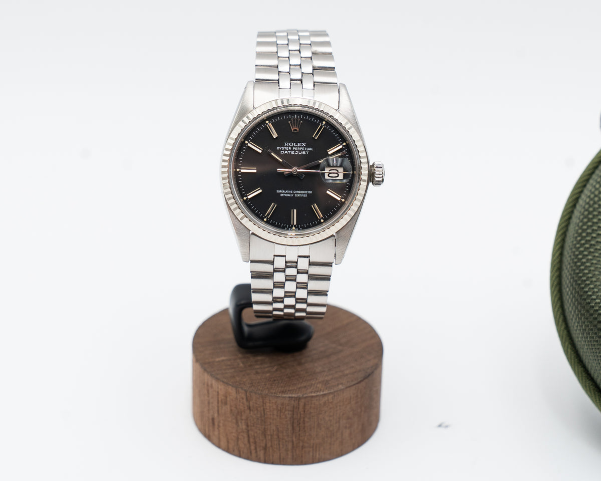 Rolex Datejust 36mm 1601 Black Index on Jubilee 3M-serial